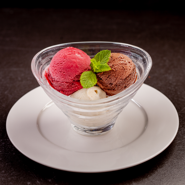 Îngheţată/Sorbet în asortiment