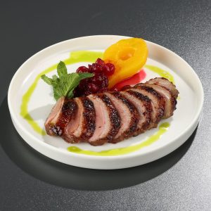Piept de raţă în sos de răchițele