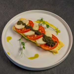 Omletă Caprese