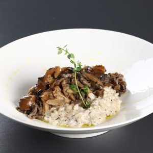 Risotto cu ciuperci și pastă de trufe
