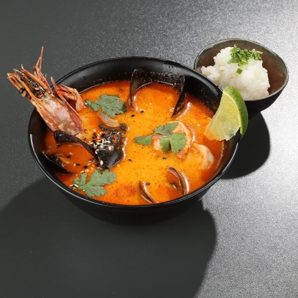 Tom Yum cu fructe de mare