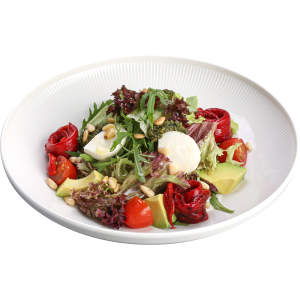Salată cu mozzarella, avocado, ardei copt și sos pesto